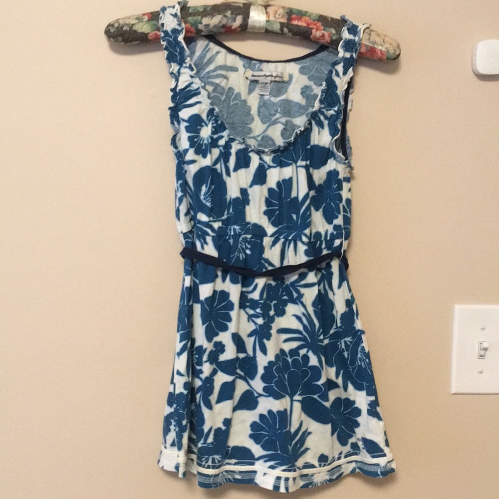 Floral tank
